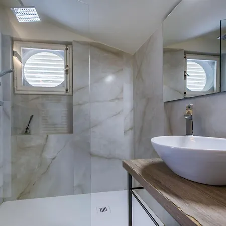 Casa Di Palaia 4* 스트라다